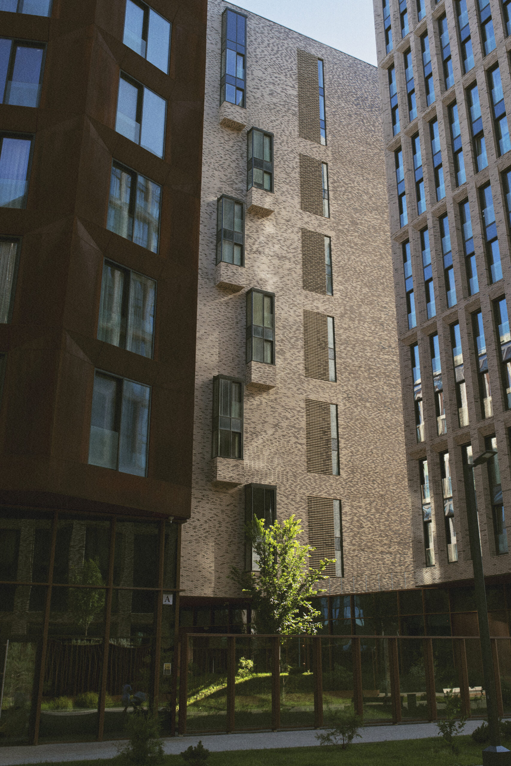 daylight-analog-city-landscape-with-buildings